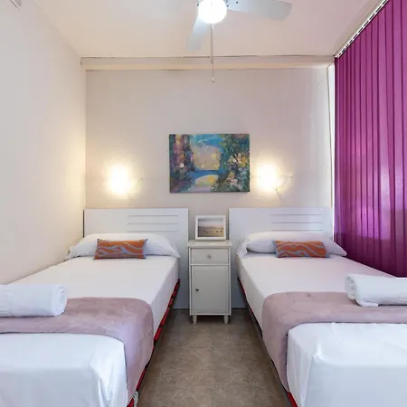 - Unik Vacation Salou